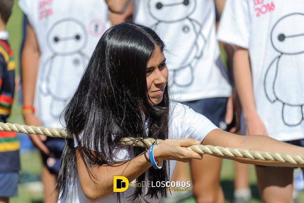 Fotos del dia del deporte por Dario de los Cobos Fotografia en Villa Devoto School